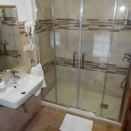 Gæstehus Last 12k Amenal